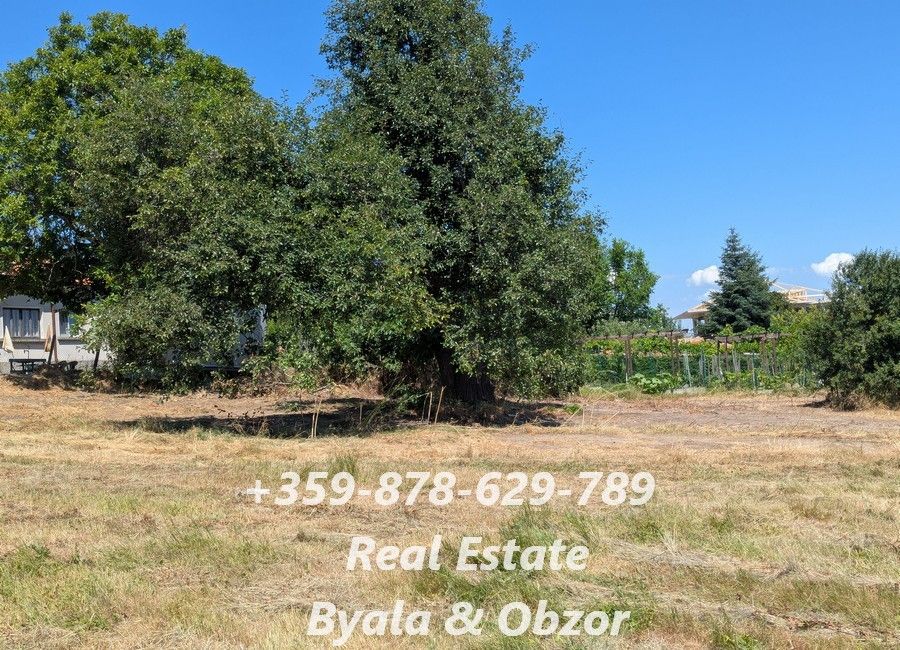 Земля в Бяле, Болгария, 1 150 м² - фото 4