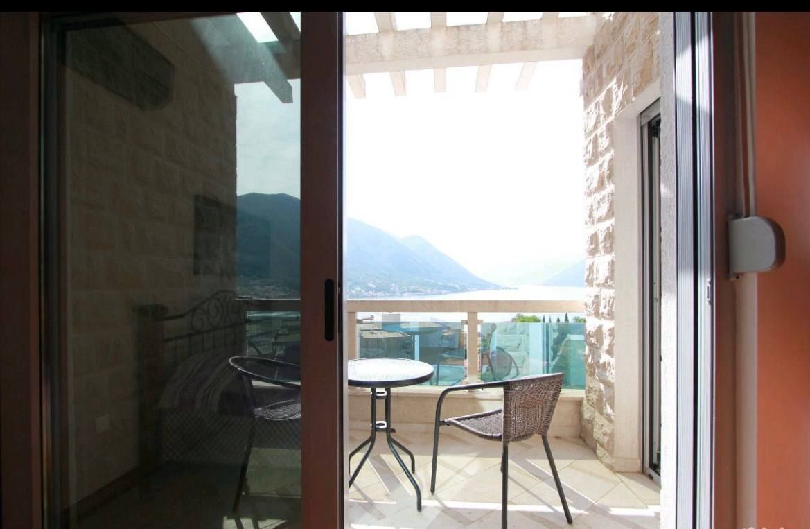 Квартира в Доброте, Черногория, 57 м² - фото 9