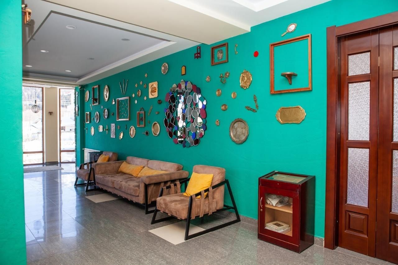 Отель, гостиница в Бакуриани, Грузия, 2 769 м² - фото 2