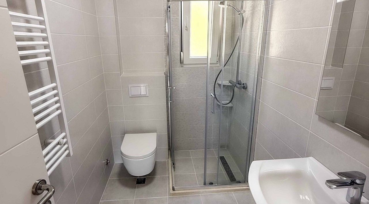 Апартаменты в Тивате, Черногория, 72 м² - фото 9