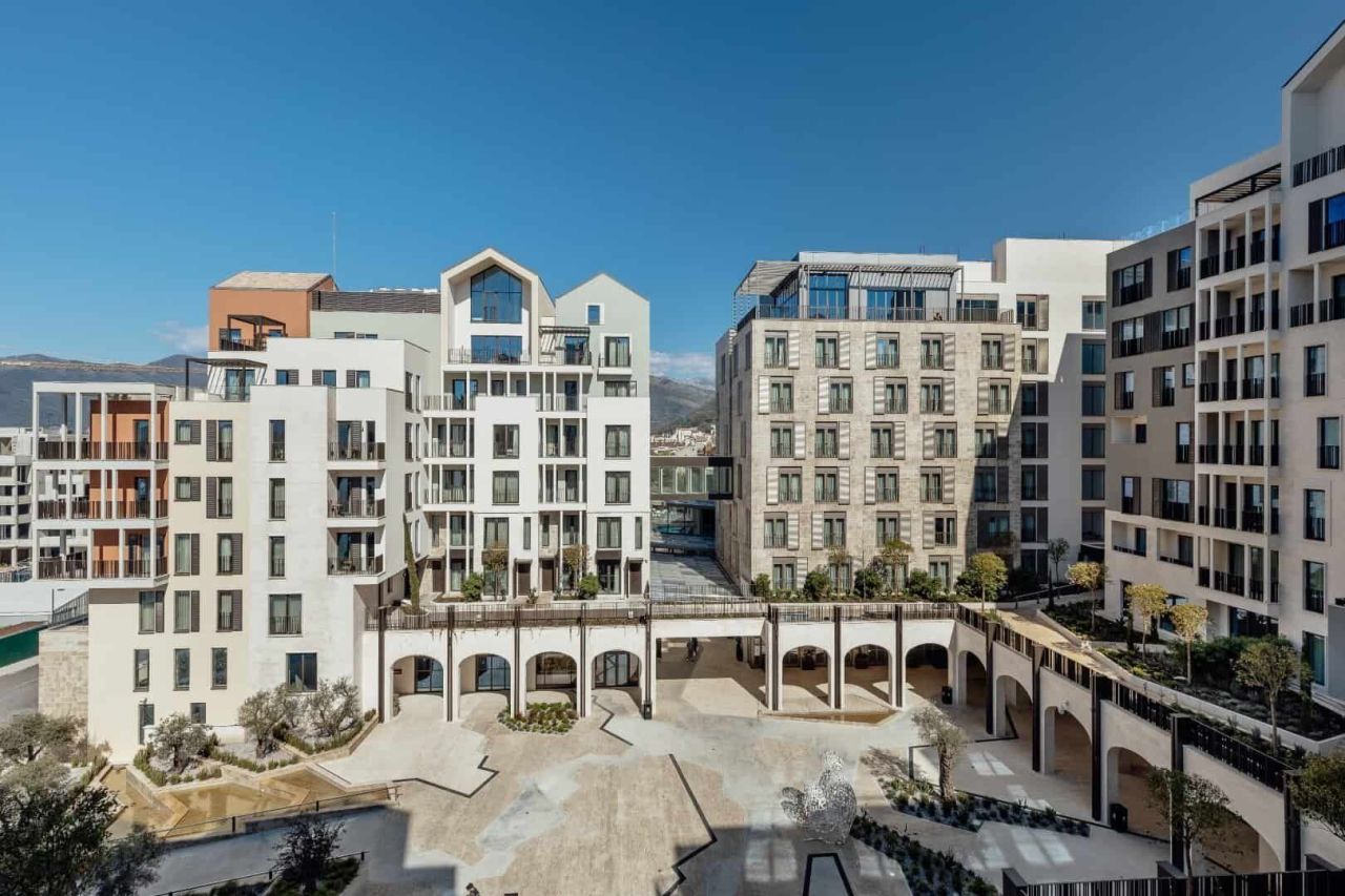 Апартаменты в Тивате, Черногория, 68 м² - фото 1