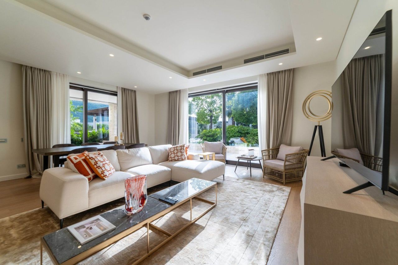 Апартаменты в Херцег-Нови, Черногория, 179 м² - фото 3