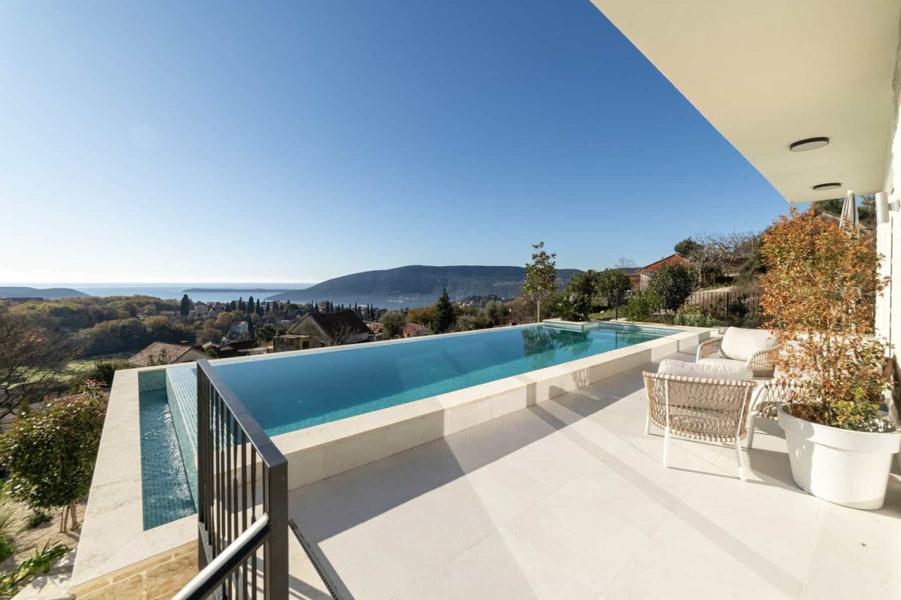 Вилла в Херцег-Нови, Черногория, 298 м² - фото 4