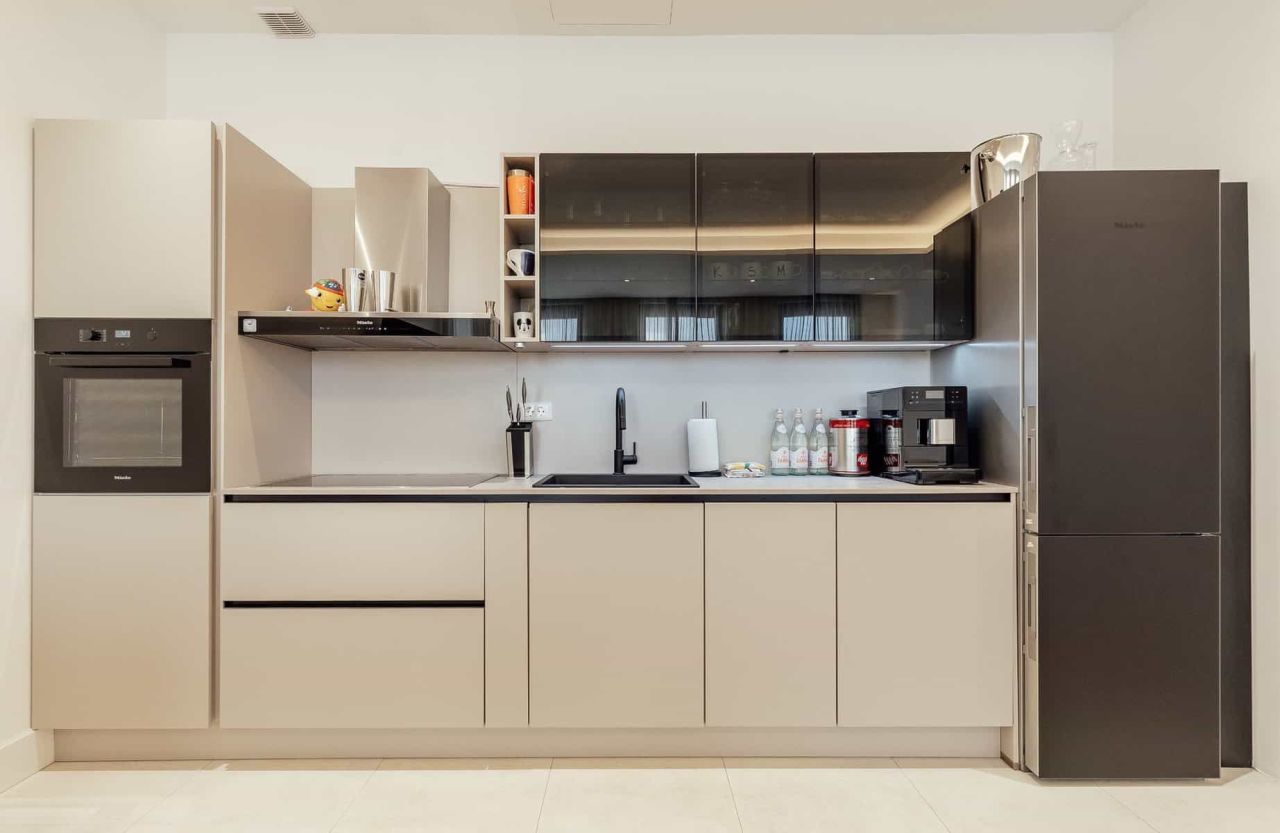 Апартаменты в Тивате, Черногория, 103 м² - фото 5