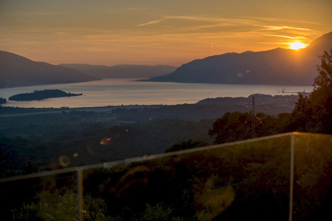 Вилла в Каваче, Черногория, 310 м² - фото 4