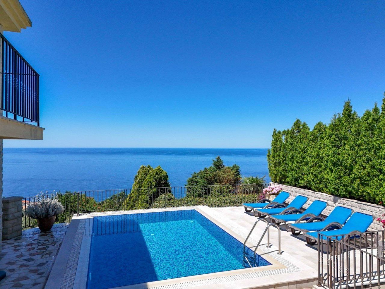 Вилла в Режевичах, Черногория, 317 м² - фото 5