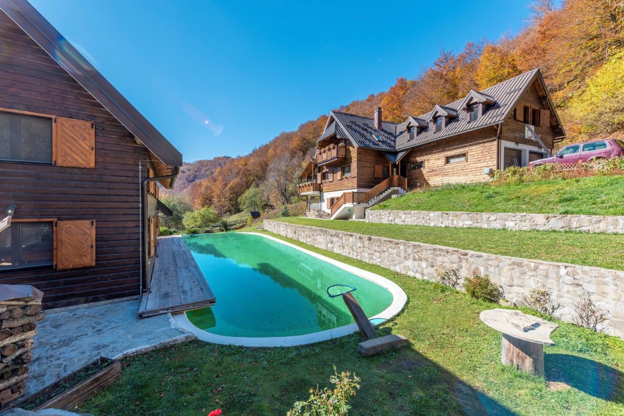 Дом в Подгорице, Черногория, 550 м² - фото 5