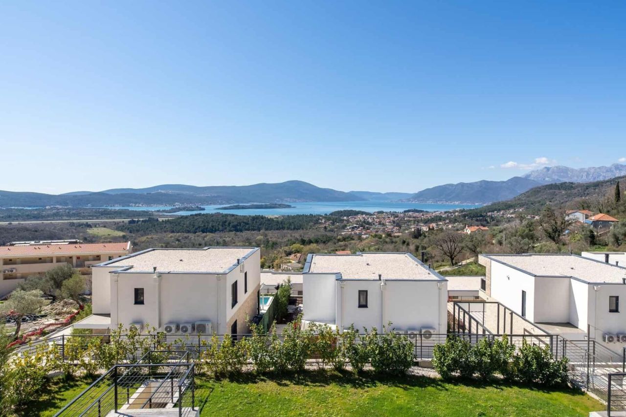 Вилла в Каваче, Черногория, 180 м² - фото 6