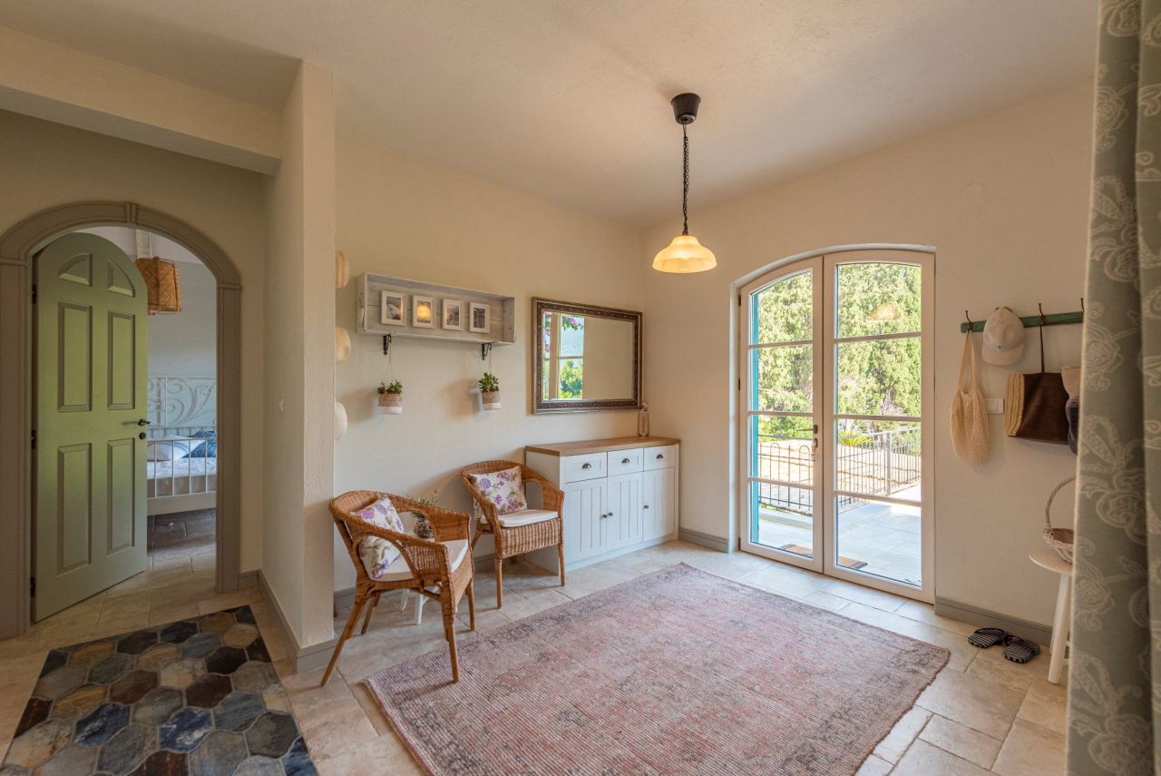 Вилла в Баошичах, Черногория, 198 м² - фото 6