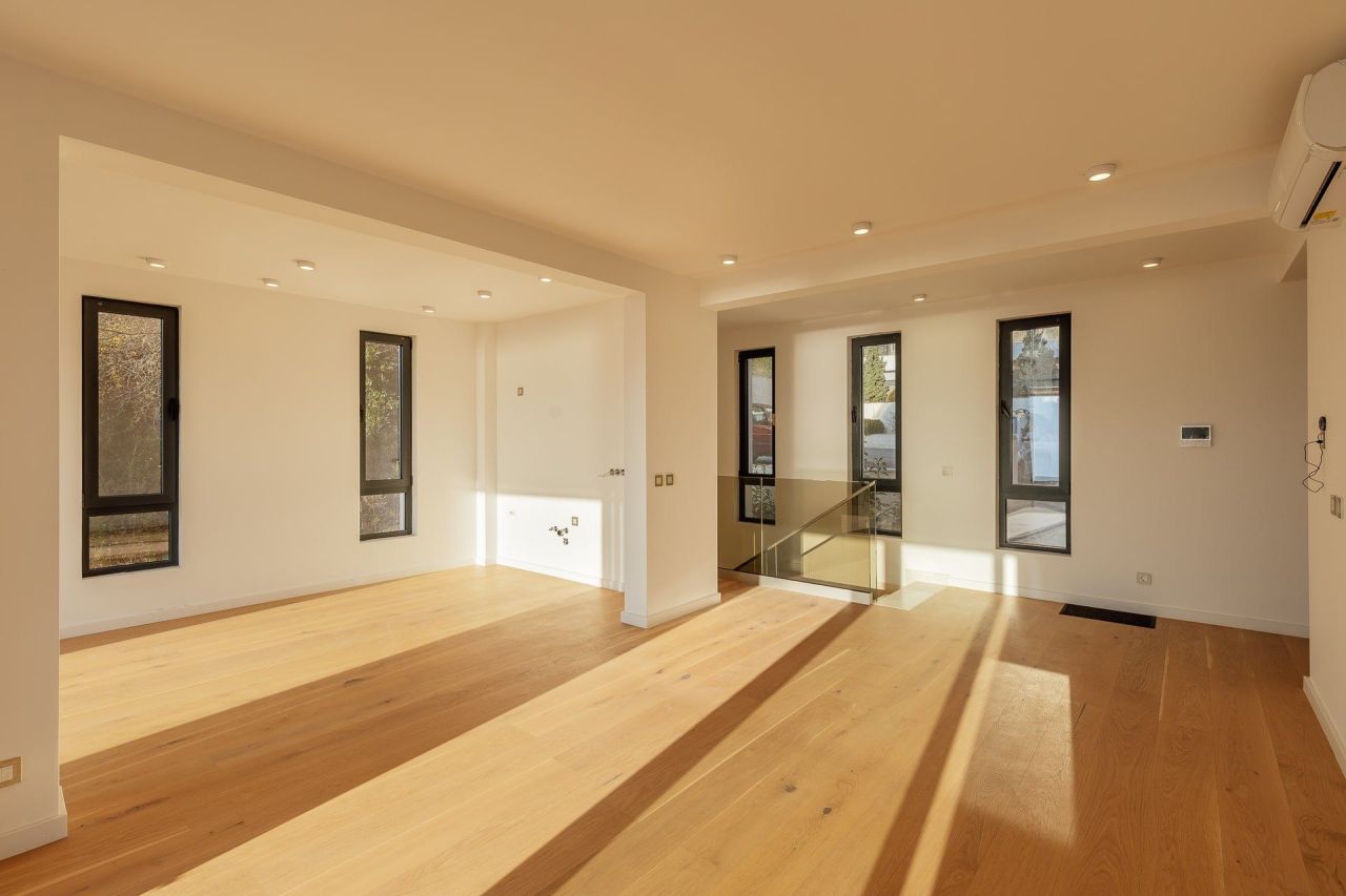 Апартаменты в Тивате, Черногория, 103 м² - фото 7