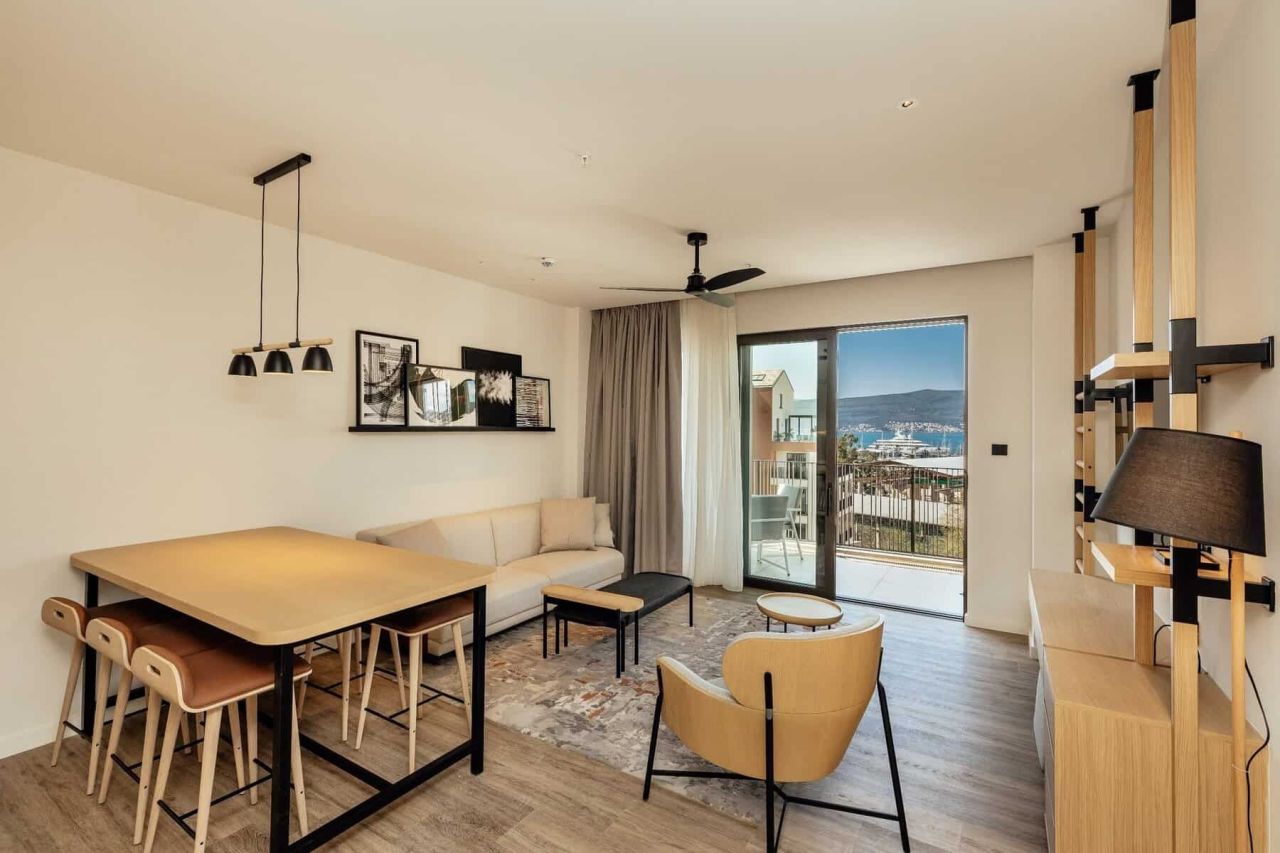 Апартаменты в Тивате, Черногория, 86 м² - фото 7