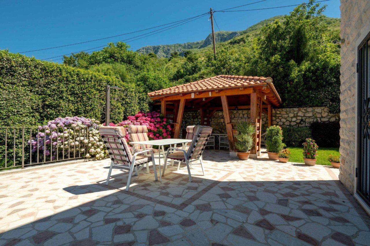 Вилла в Режевичах, Черногория, 317 м² - фото 7