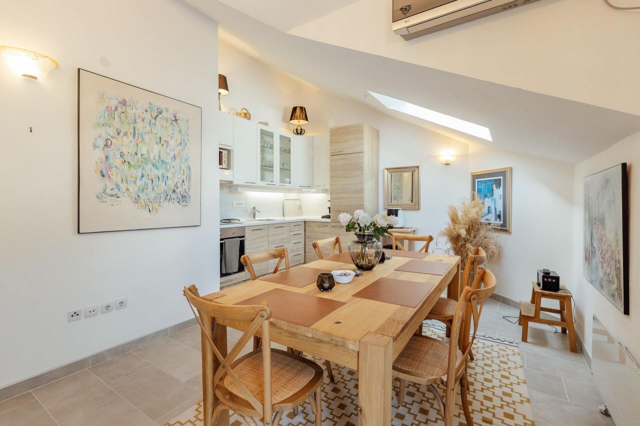 Апартаменты в Херцег-Нови, Черногория, 172 м² - фото 7