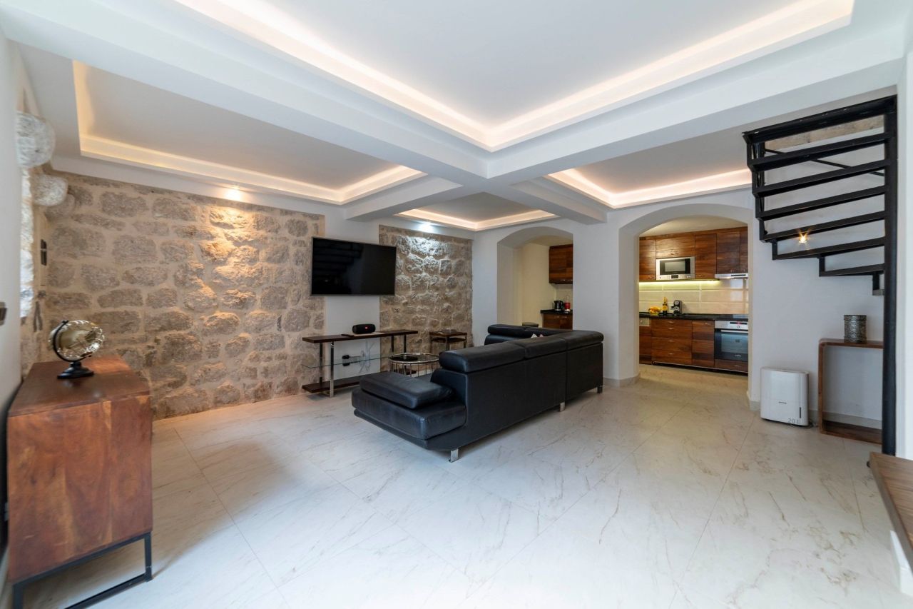 Дом в Перасте, Черногория, 160 м² - фото 8