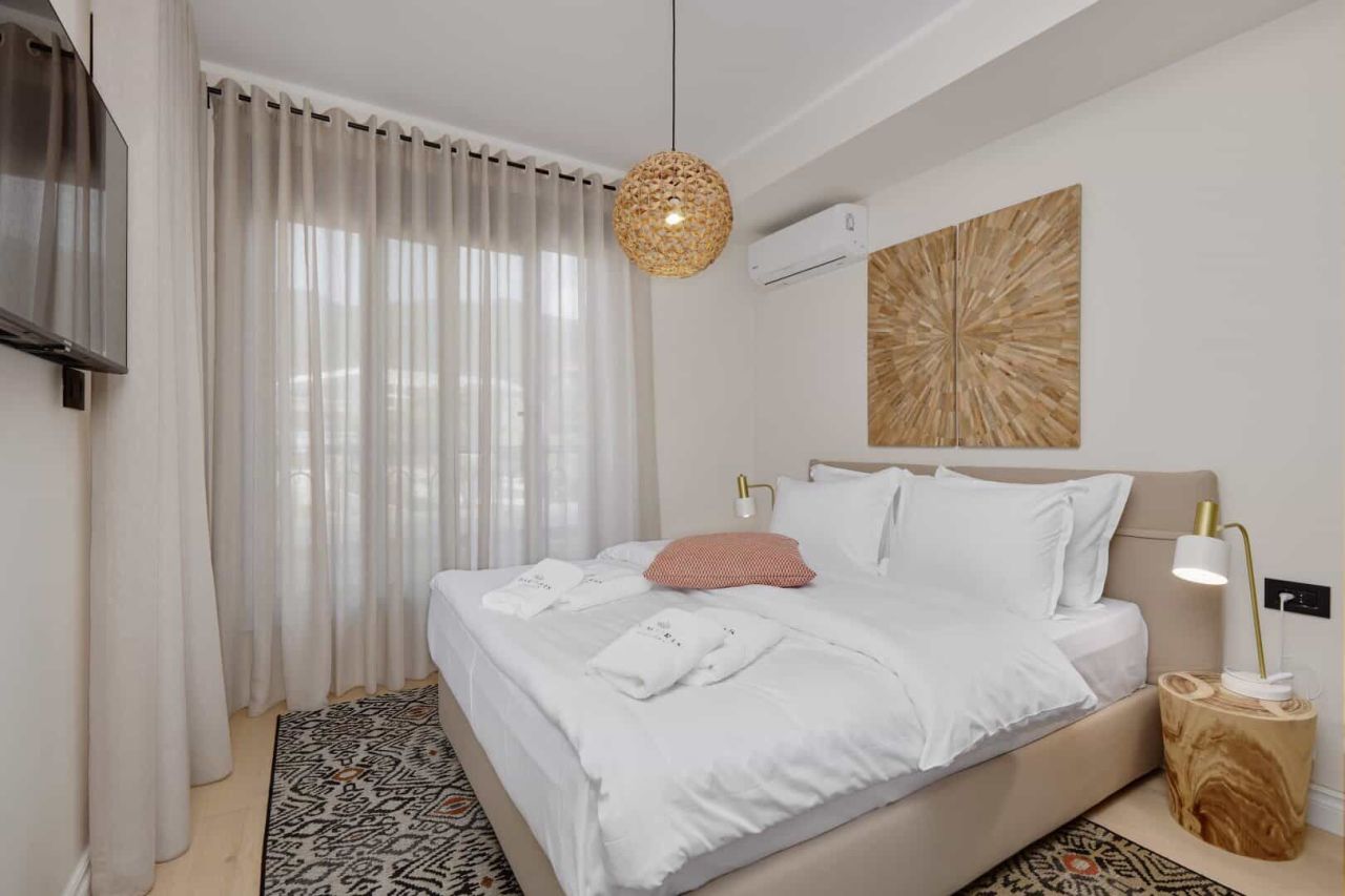 Апартаменты в Тивате, Черногория, 97 м² - фото 8