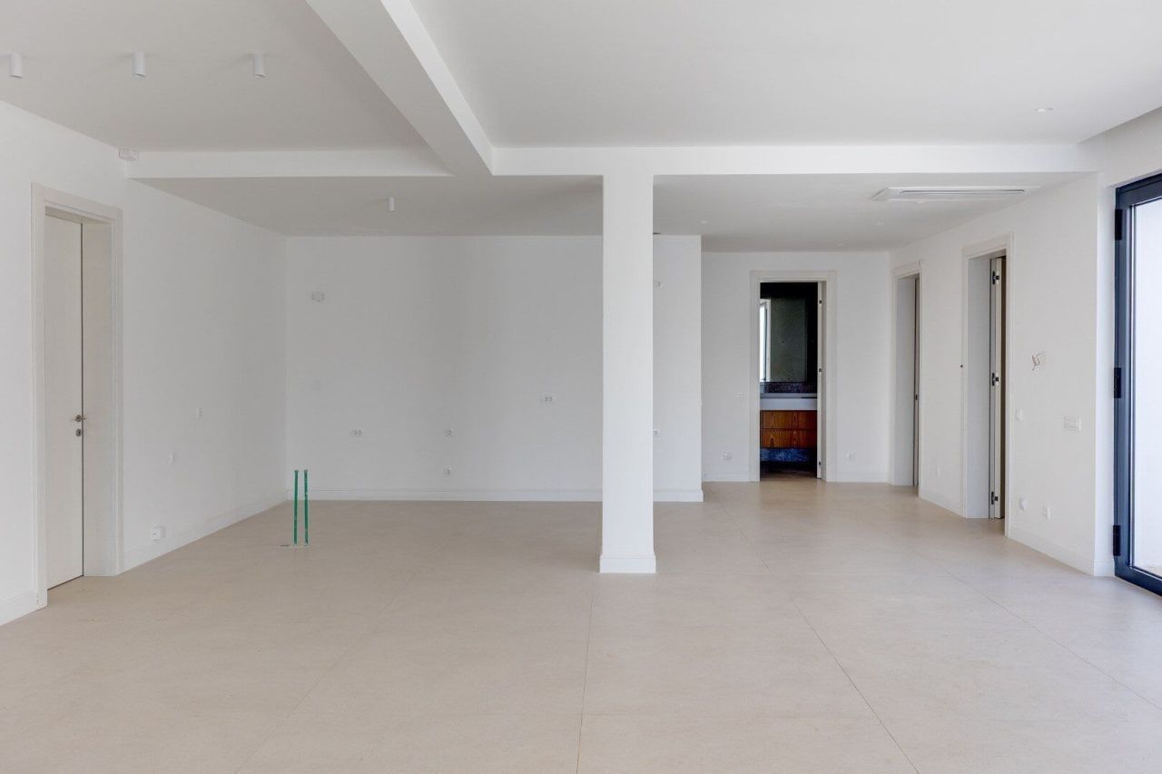 Вилла в Тивате, Черногория, 328 м² - фото 8