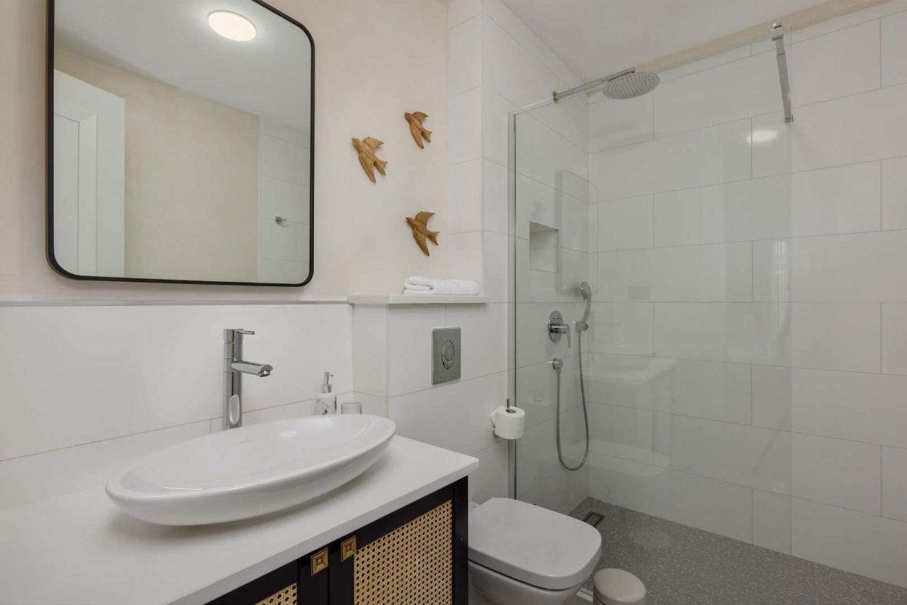 Апартаменты в Тивате, Черногория, 97 м² - фото 10