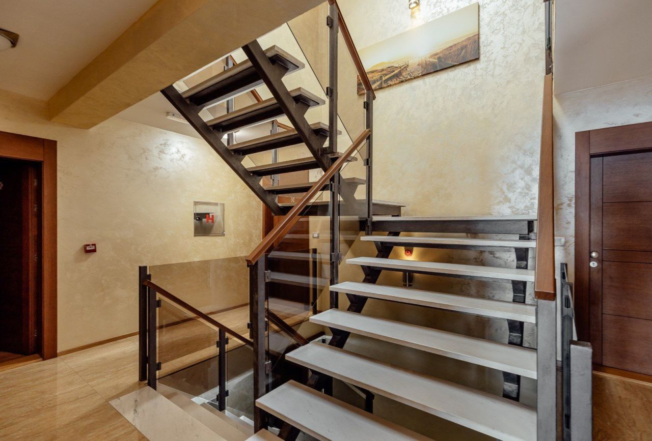 Отель, гостиница в Биеле, Черногория, 784 м² - фото 10