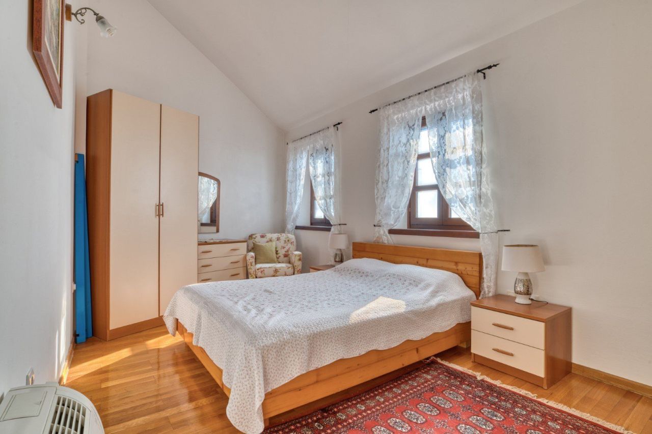 Вилла в Режевичах, Черногория, 311 м² - фото 11