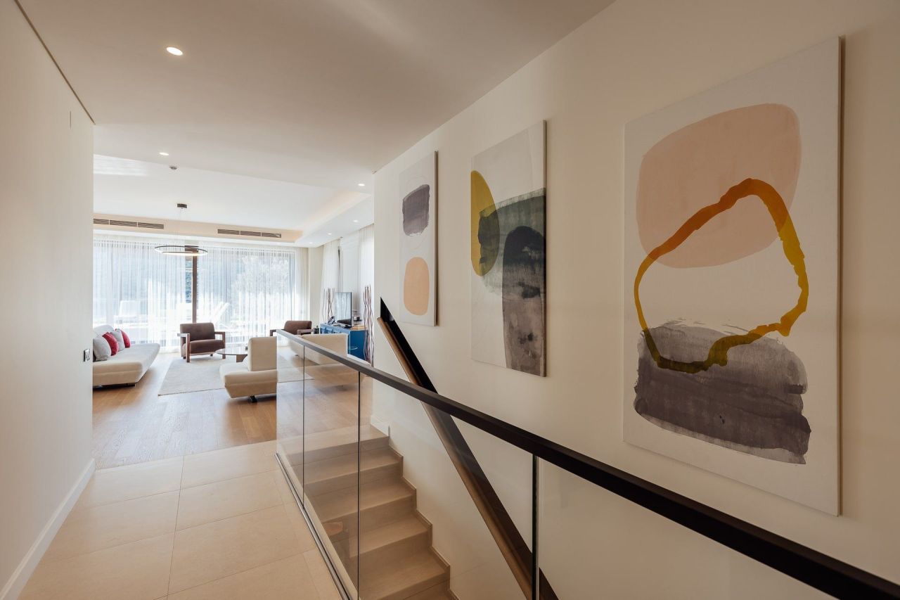 Апартаменты в Херцег-Нови, Черногория, 382 м² - фото 11