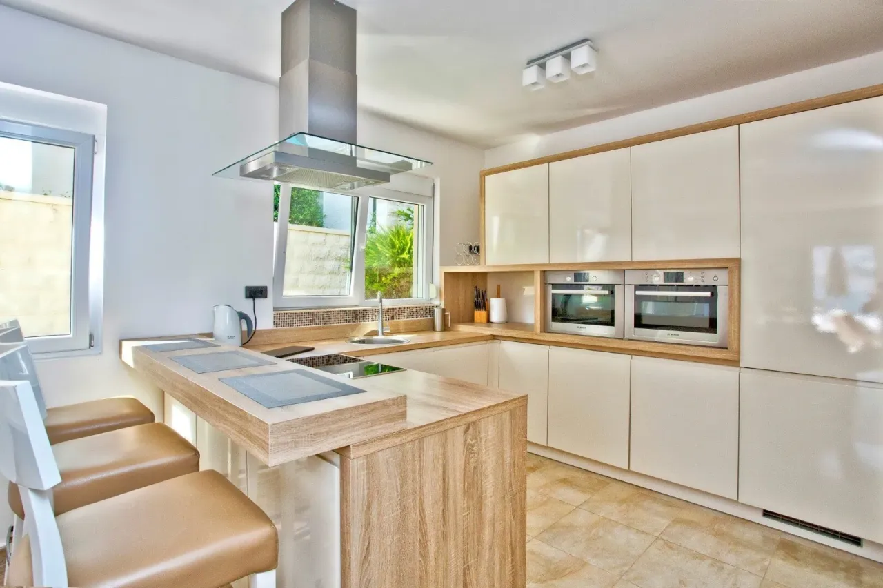 Дом в Муо, Черногория, 200 м² - фото 11