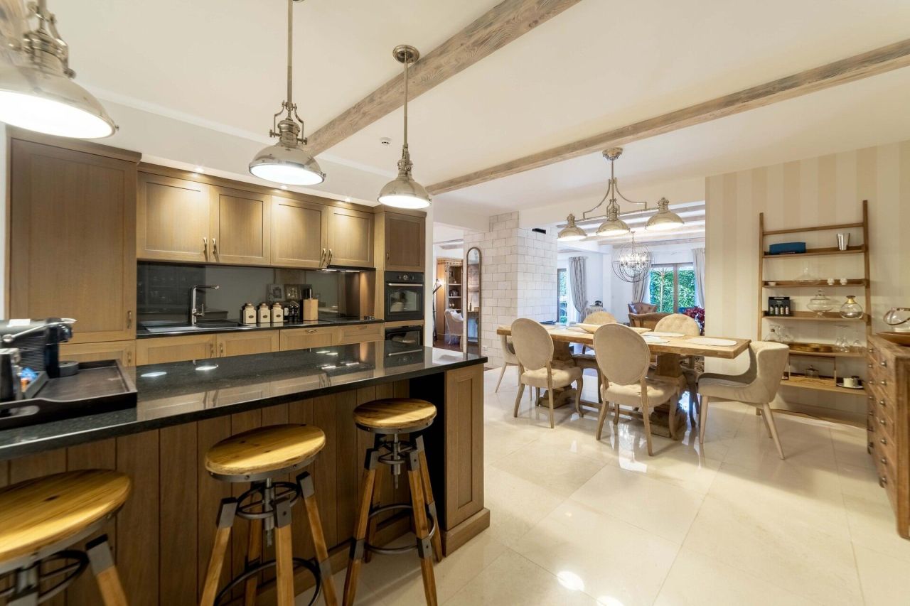 Вилла в Доброте, Черногория, 193 м² - фото 12