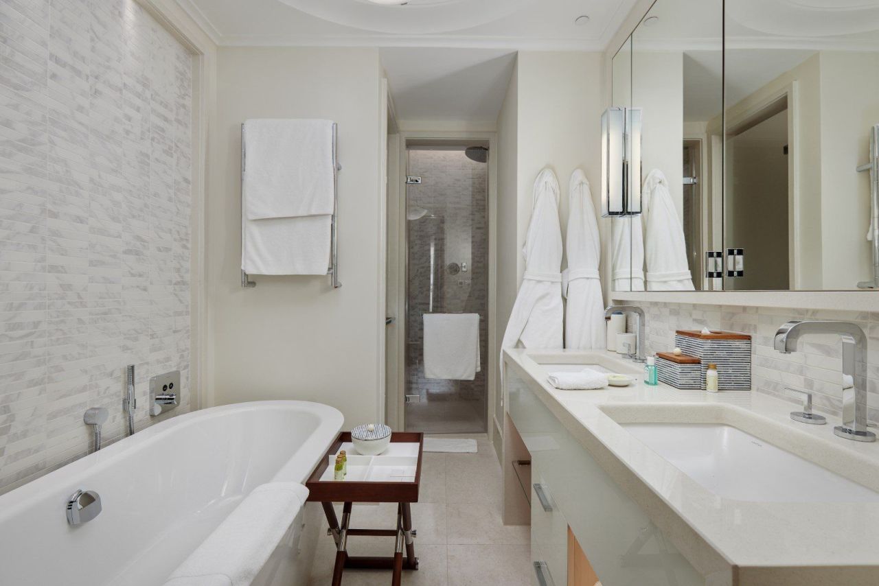 Апартаменты в Тивате, Черногория, 193 м² - фото 12