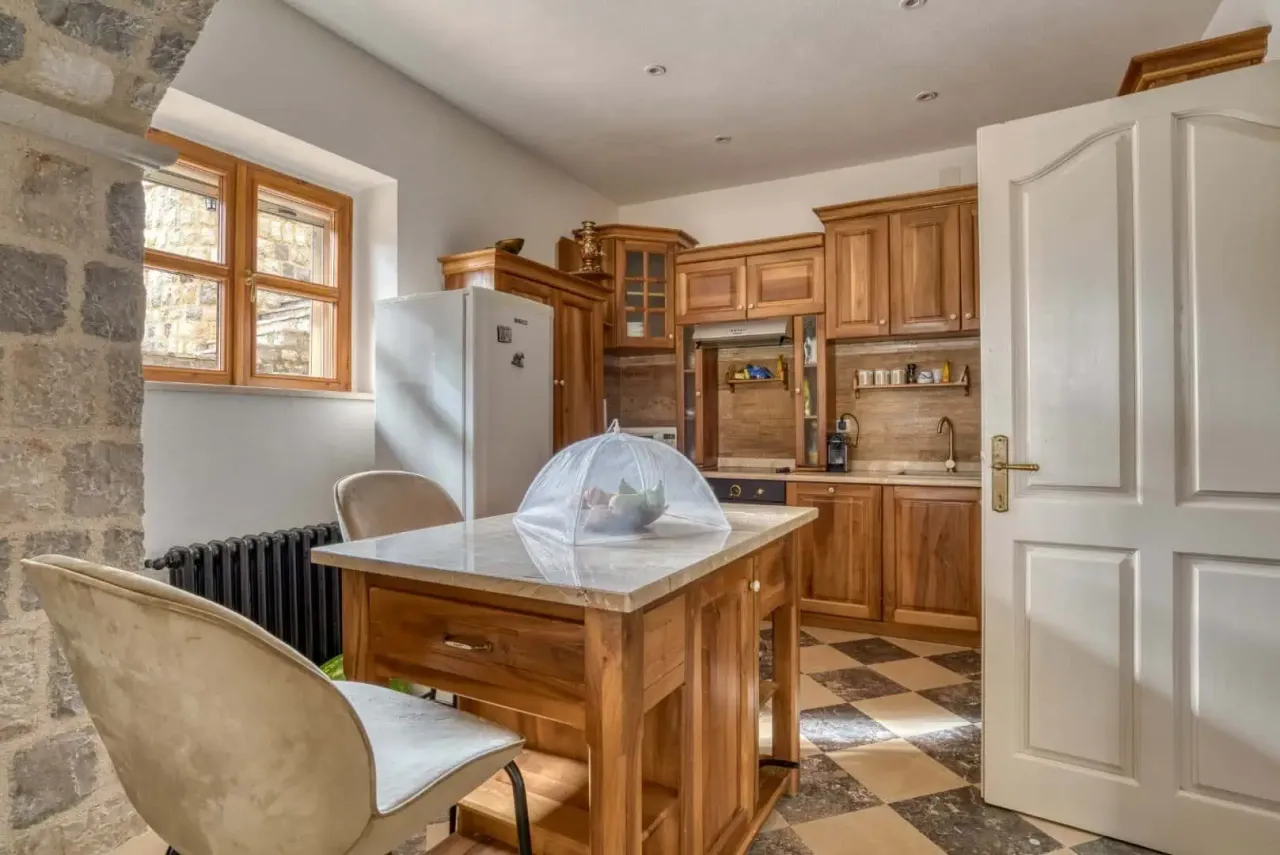 Вилла в Режевичах, Черногория, 480 м² - фото 12