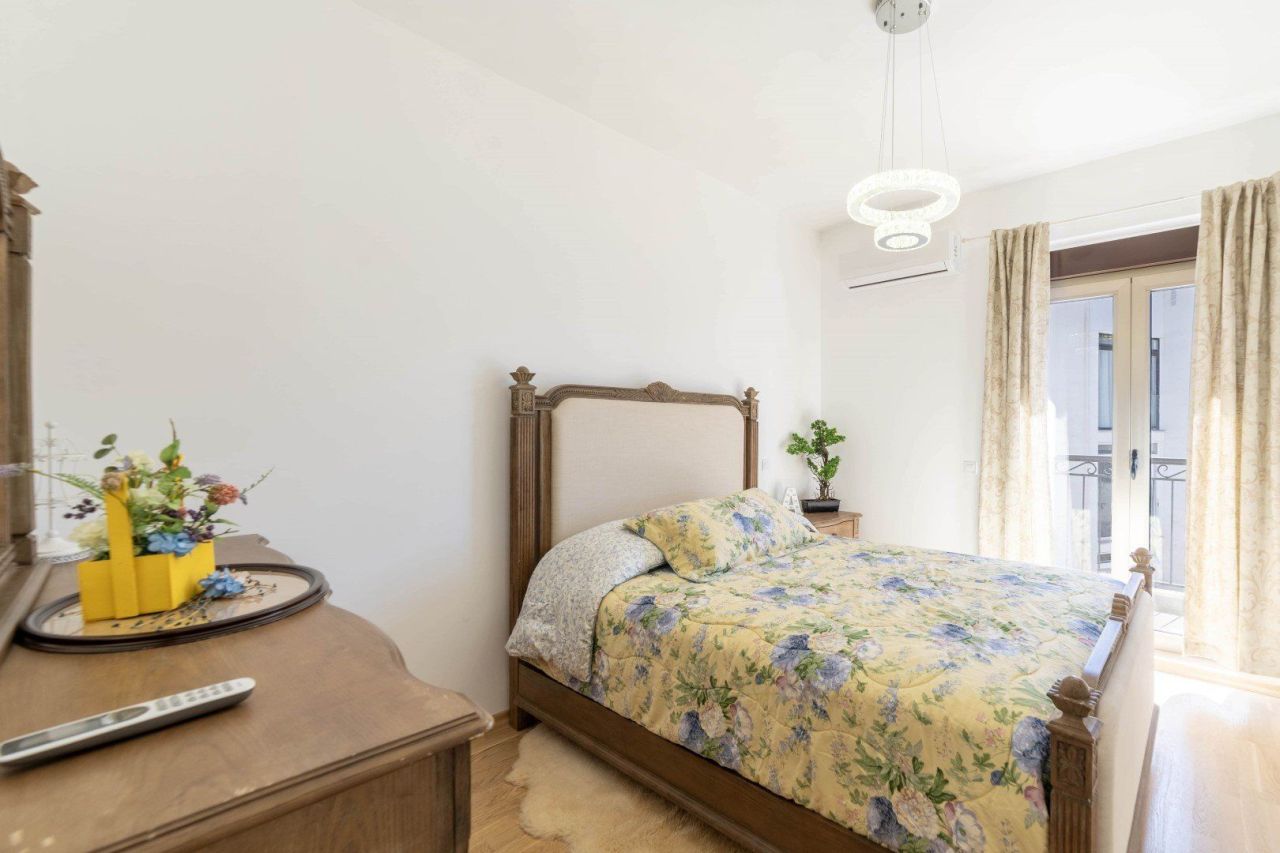 Апартаменты в Тивате, Черногория, 120 м² - фото 12