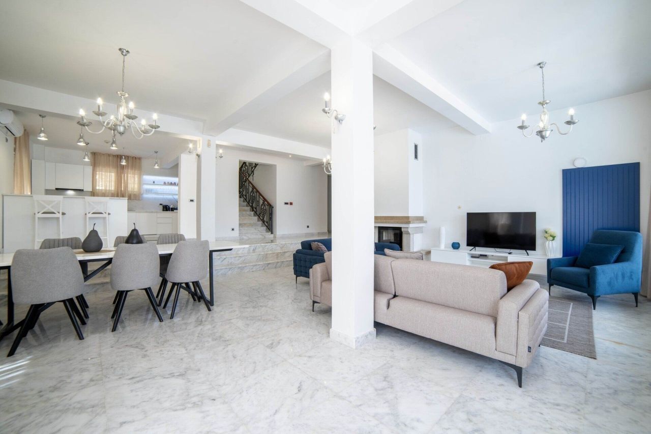 Вилла в Которе, Черногория, 405 м² - фото 12