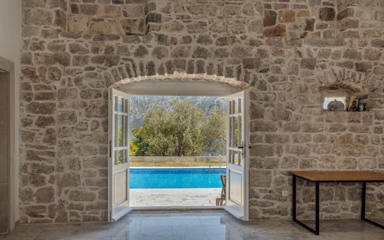 Дом в Прчани, Черногория, 800 м² - фото 13