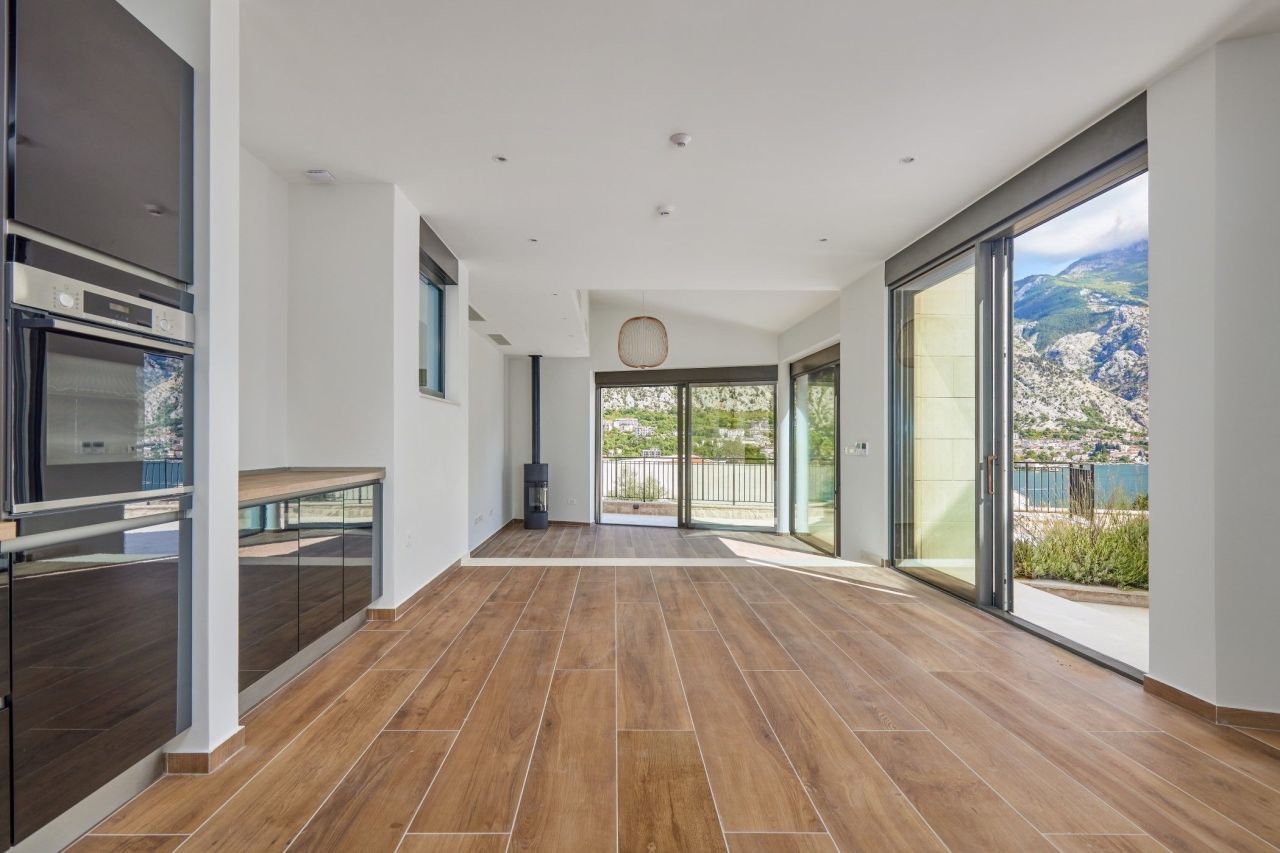 Вилла в Прчани, Черногория, 456 м² - фото 13