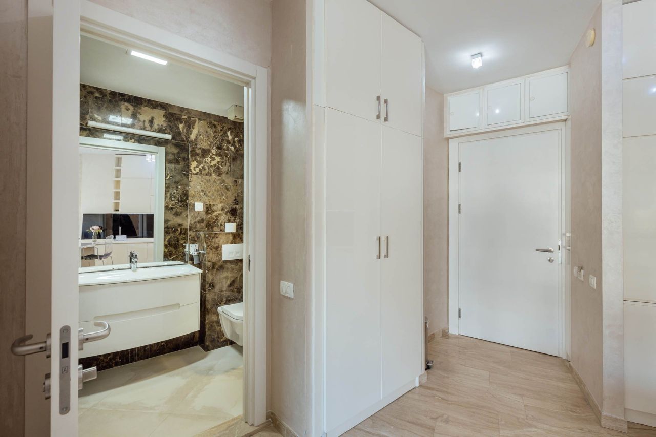 Апартаменты в Будве, Черногория, 63 м² - фото 14