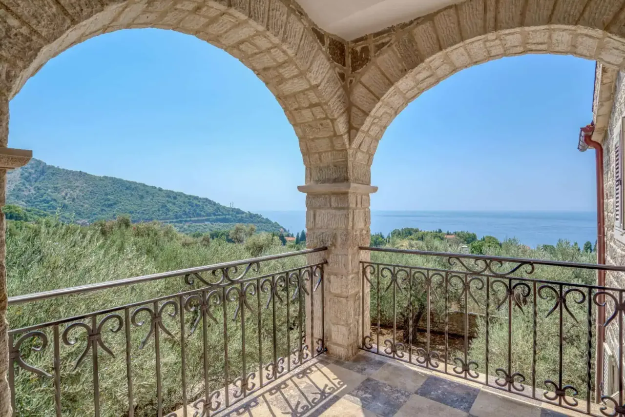 Вилла в Режевичах, Черногория, 480 м² - фото 15