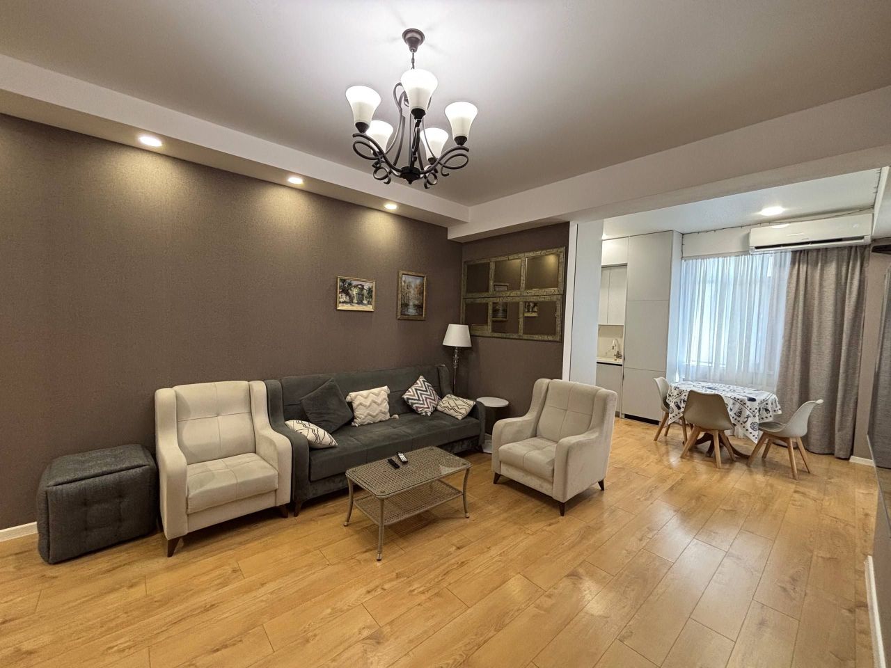 Квартира в Тбилиси, Грузия, 97.3 м² - фото 1