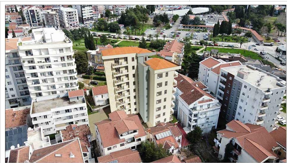 Квартира в Будве, Черногория, 44 м² - фото 1