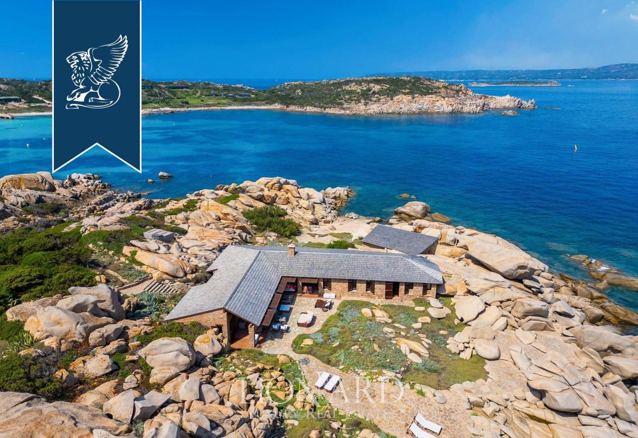 Вилла в Сассари, Италия, 250 м² - фото 3