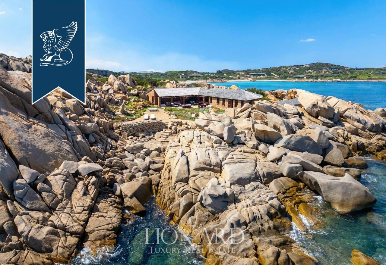 Вилла в Сассари, Италия, 250 м² - фото 7