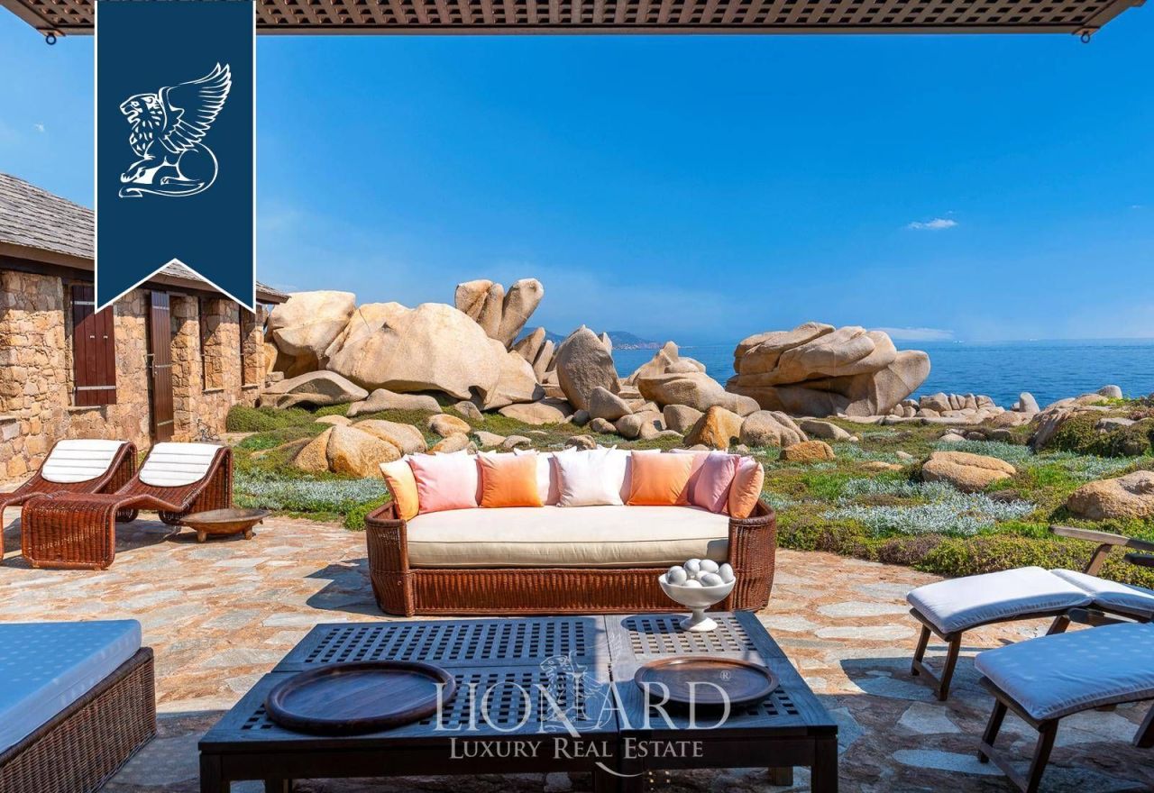 Вилла в Сассари, Италия, 250 м² - фото 16