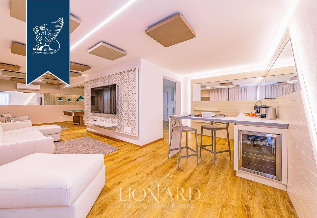 Вилла в Сан-Винченцо, Италия, 837 м² - фото 18