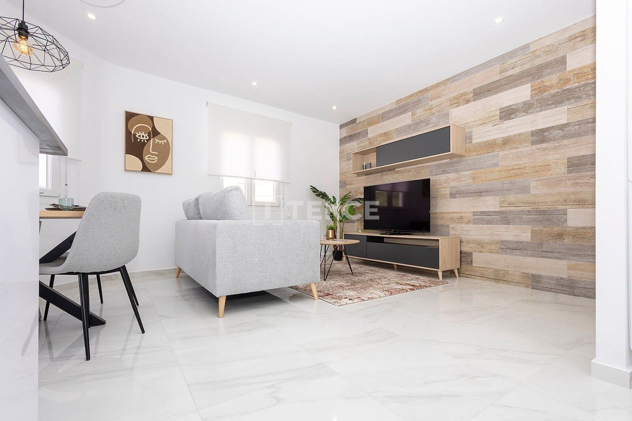 Пентхаус в Бигастро, Испания, 62 м² - фото 12