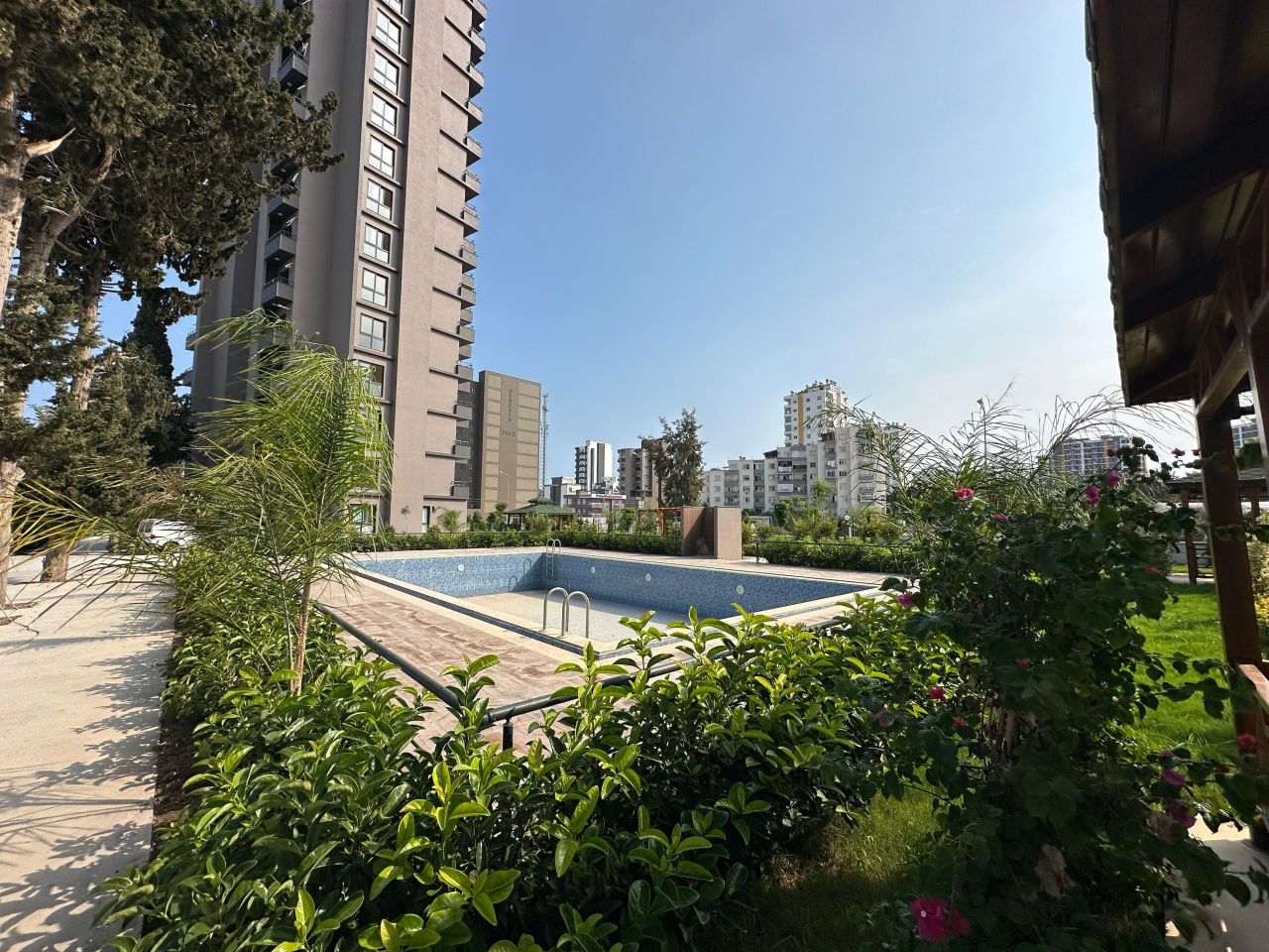 Квартира в Мерсине, Турция, 60 м² - фото 1