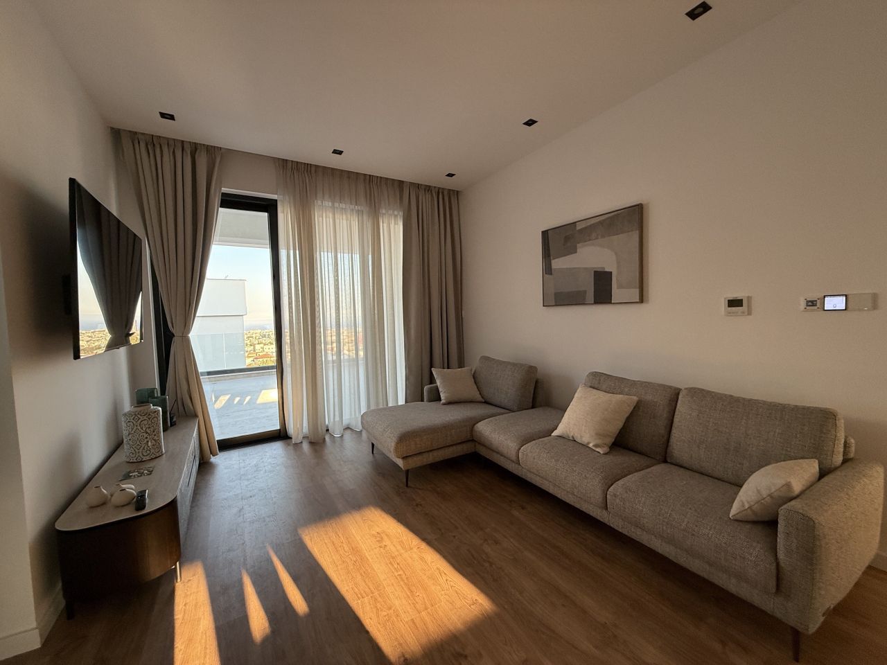 Апартаменты в Айос-Атанасиосе, Кипр, 144 м² - фото 1