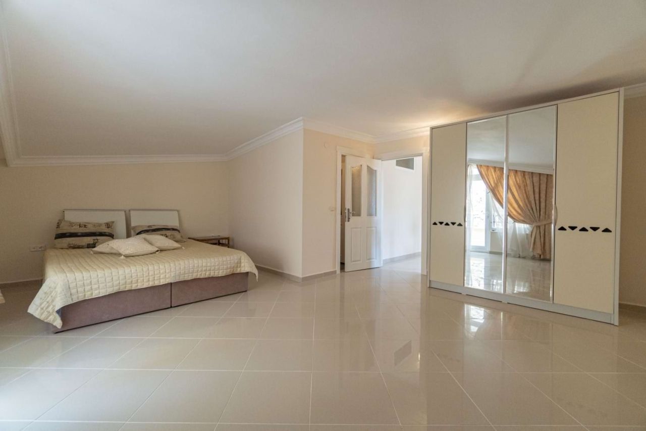 Пентхаус в Алании, Турция, 210 м² - фото 14