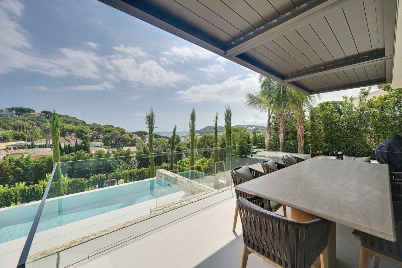 Дом на Коста-Брава, Испания, 500 м² - фото 9