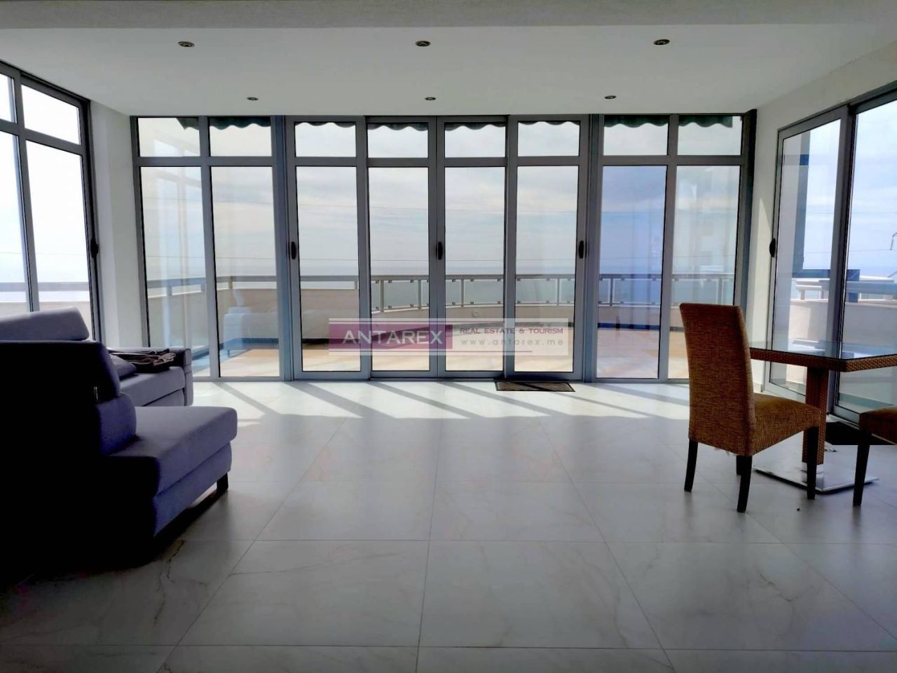 Апартаменты в Добра Воде, Черногория, 170 м² - фото 4