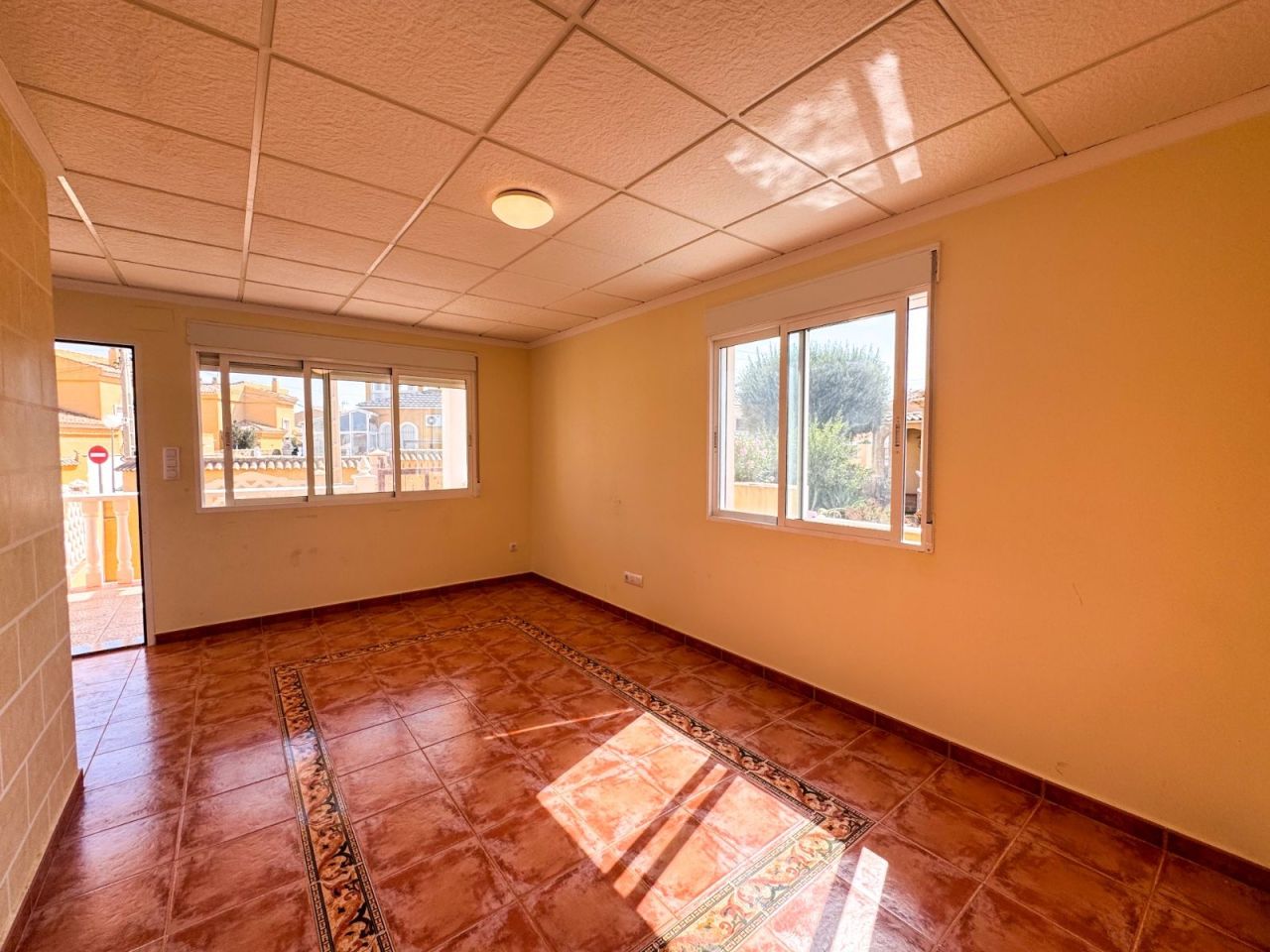 Шале в Сан-Мигель де Салинас, Испания, 169 м² - фото 6