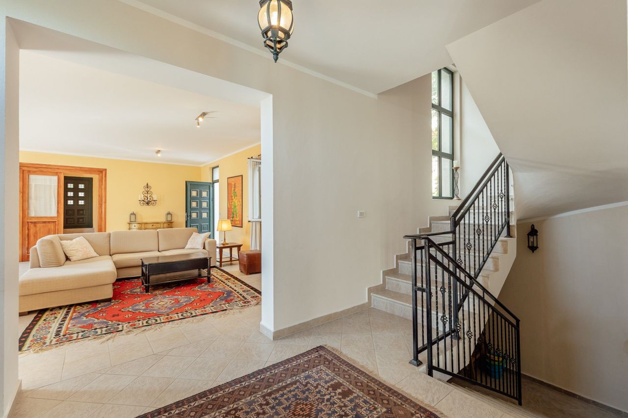 Вилла в Лепетани, Черногория, 291 м² - фото 11