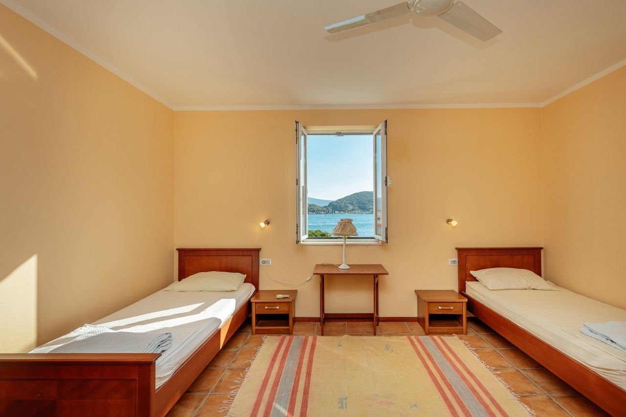 Вилла в Лепетани, Черногория, 291 м² - фото 14