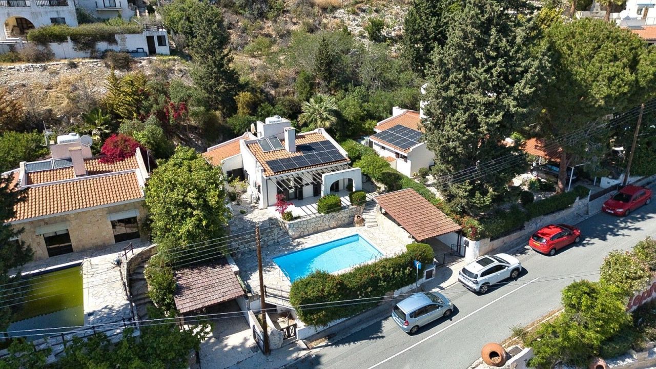 Бунгало в Пафосе, Кипр, 80 м² - фото 1